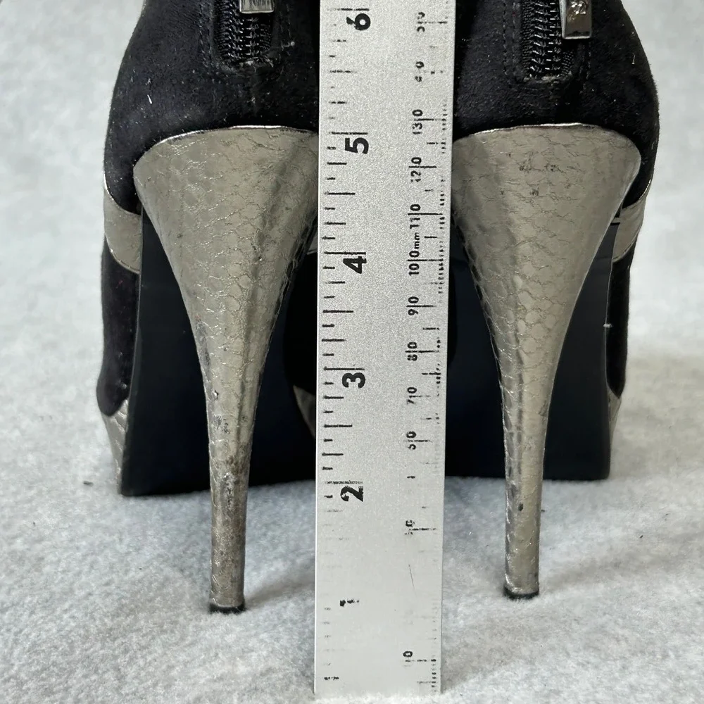 Vintage Guess Black Suede Ankle Boots Silver Metallic Trim Platform Heels 8M 90s
